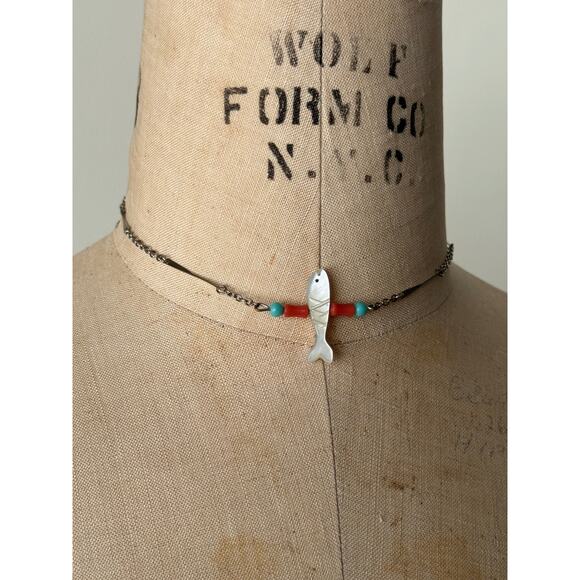 Vintage Silver Choker with Carved Fish - Picture 2 of 3